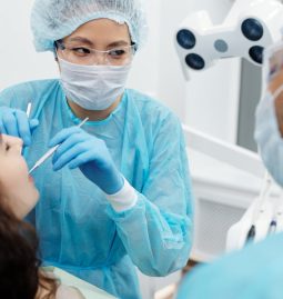 Does Invisalign Work for Teens? Tips on Choosing the Right Orthodontic Solution for Your Child