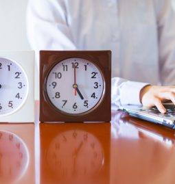 How Do I Handle Time Zone Differences When Working Remotely