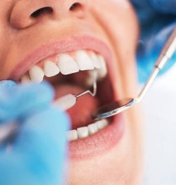 How to Handle Sudden Dental Emergencies: A Quick Guide