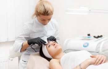 What Career Opportunities Exist After Completing a Medical Aesthetician Course?